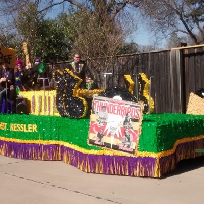 oak cliff mardi gras parade route